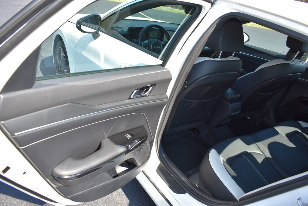 Used 2025 Kia K5 GT-Line FWD image 32