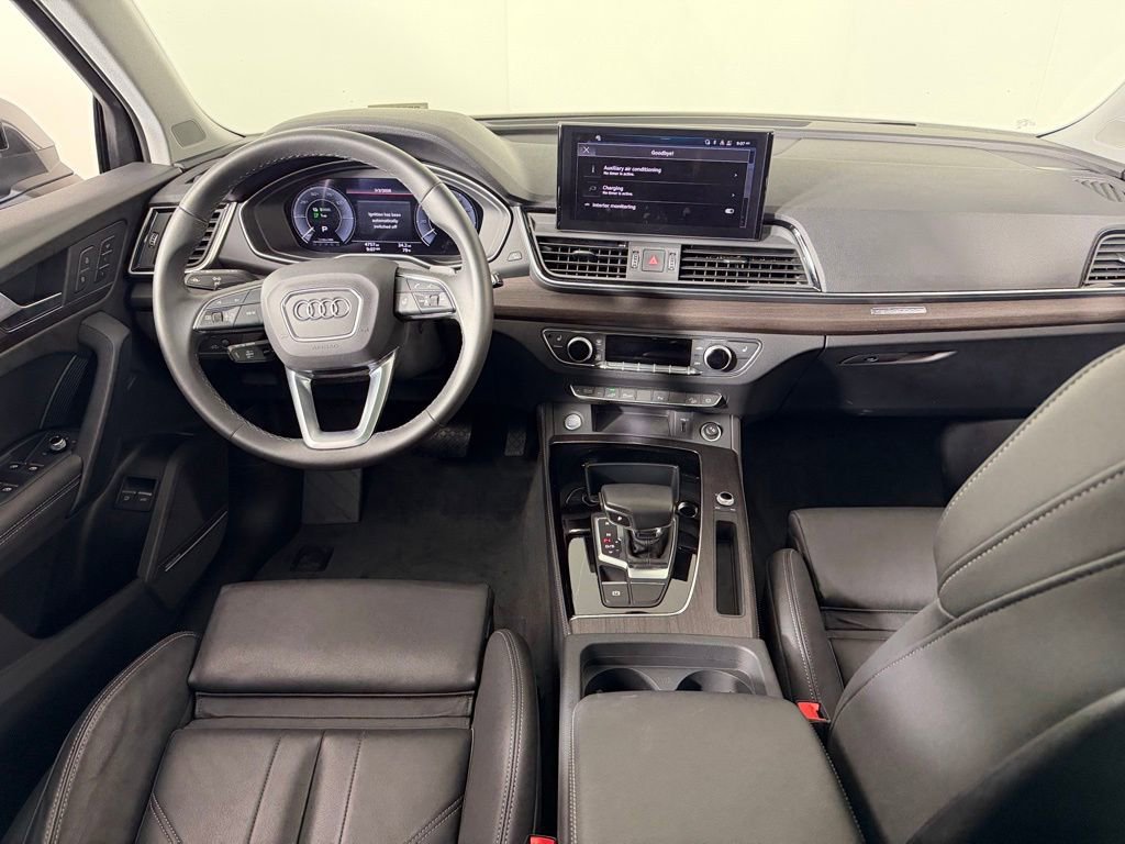 Used 2024 Audi Q5 e Premium Plus w/ Premium Plus Package image 14