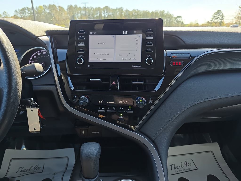 Used 2024 Toyota Camry LE FWD image 24