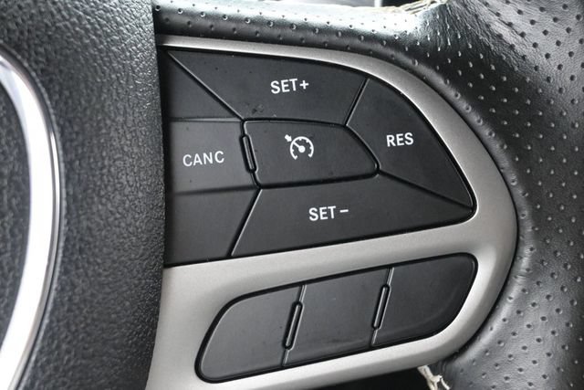 Used 2020 Dodge Challenger SRT Hellcat w/ Plus Package RWD image 27