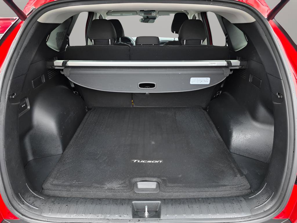 Certified 2023 Hyundai Tucson SEL AWD/4WD image 10