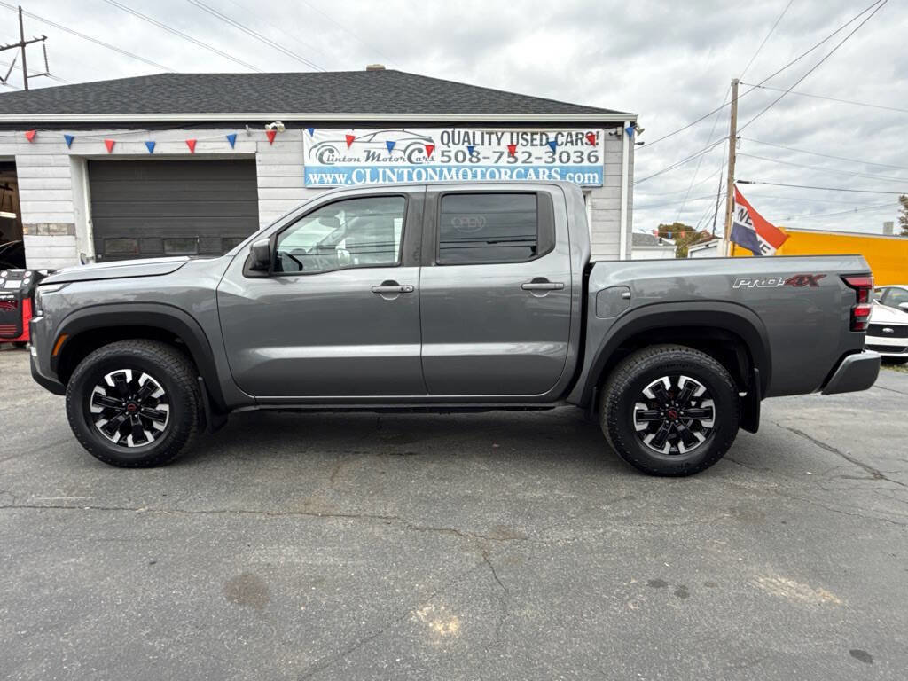 Used 2022 Nissan Frontier PRO-4X image 2