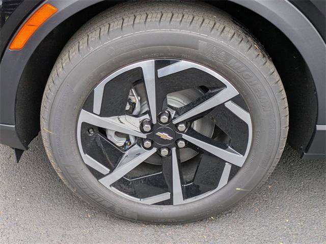 New 2026 Chevrolet Equinox EV LT image 27
