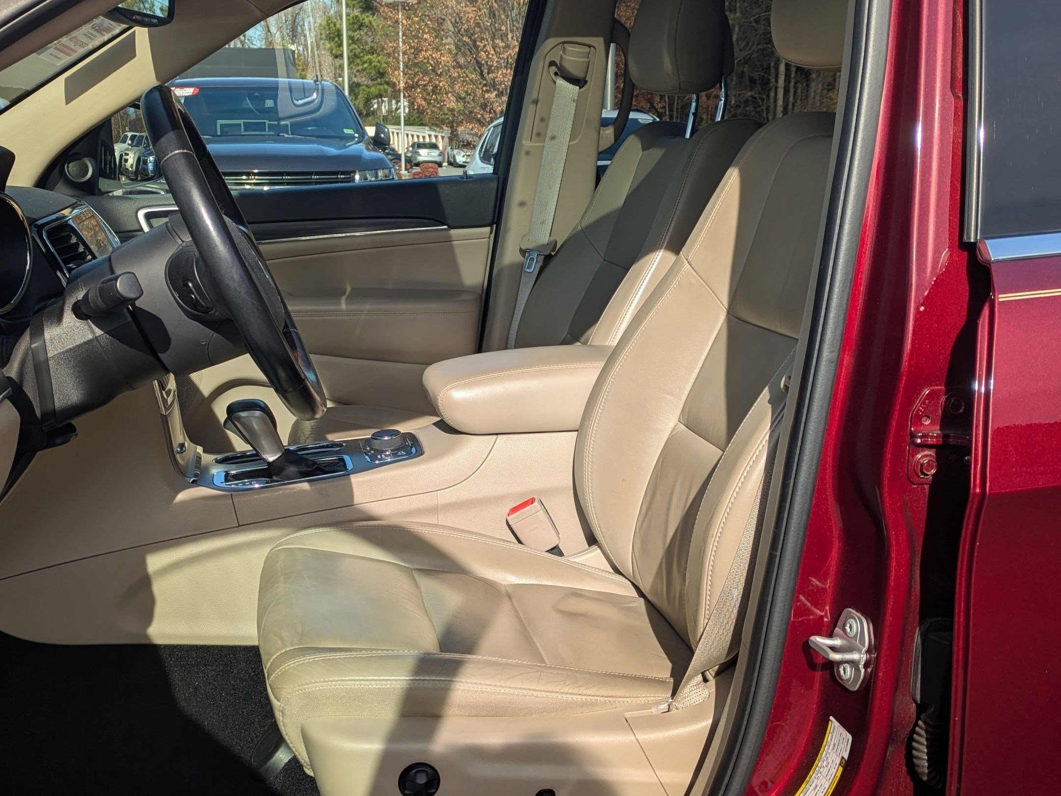 Used 2020 Jeep Grand Cherokee Limited w/ Trailer Tow Group IV image 21