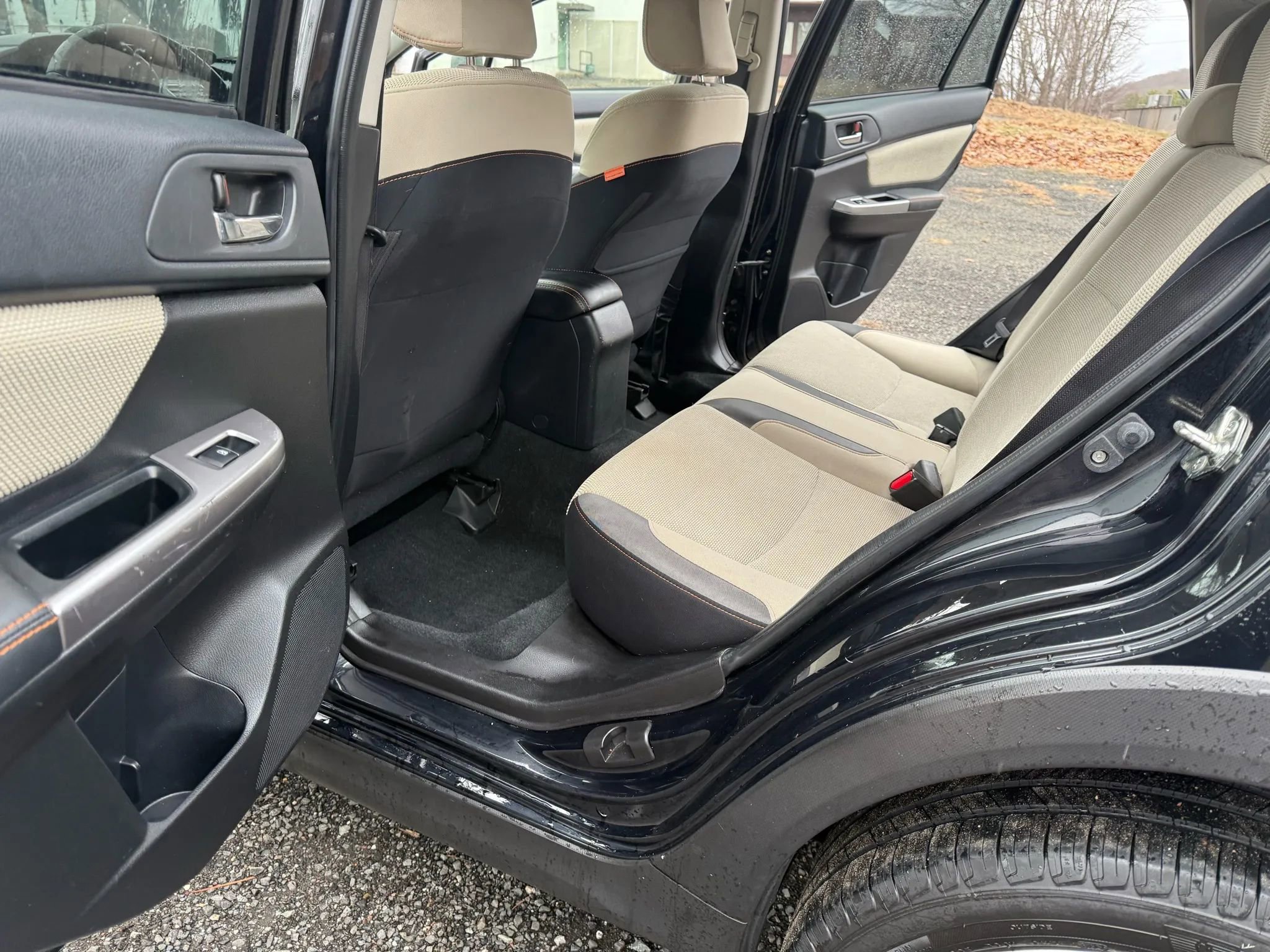 Used 2017 Subaru Crosstrek 2.0i Premium w/ Popular Package #2 image 23