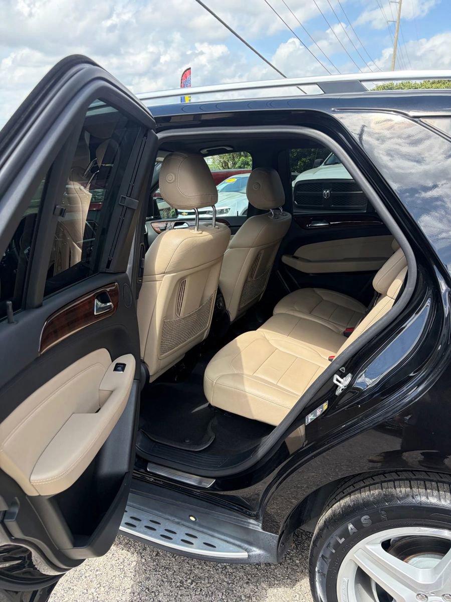 Used 2015 Mercedes-Benz ML 400 4MATIC image 12