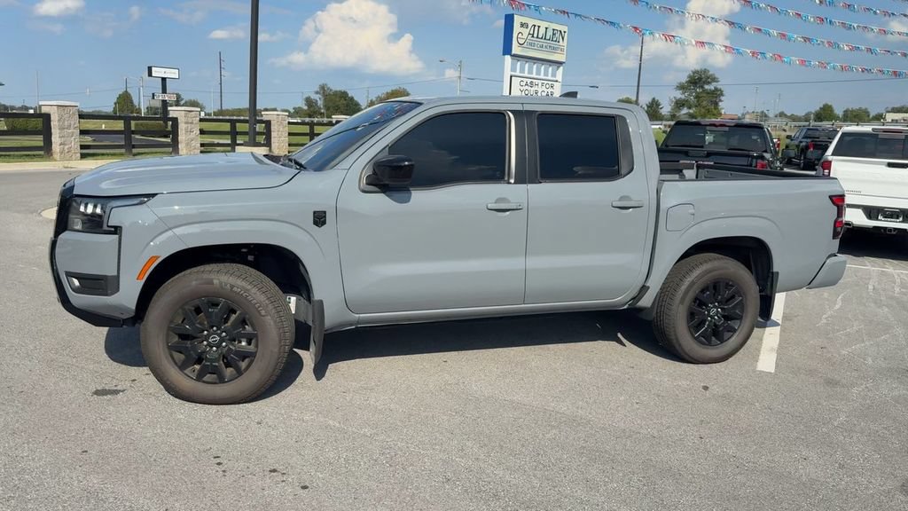Used 2026 Nissan Frontier SV AWD/4WD image 3