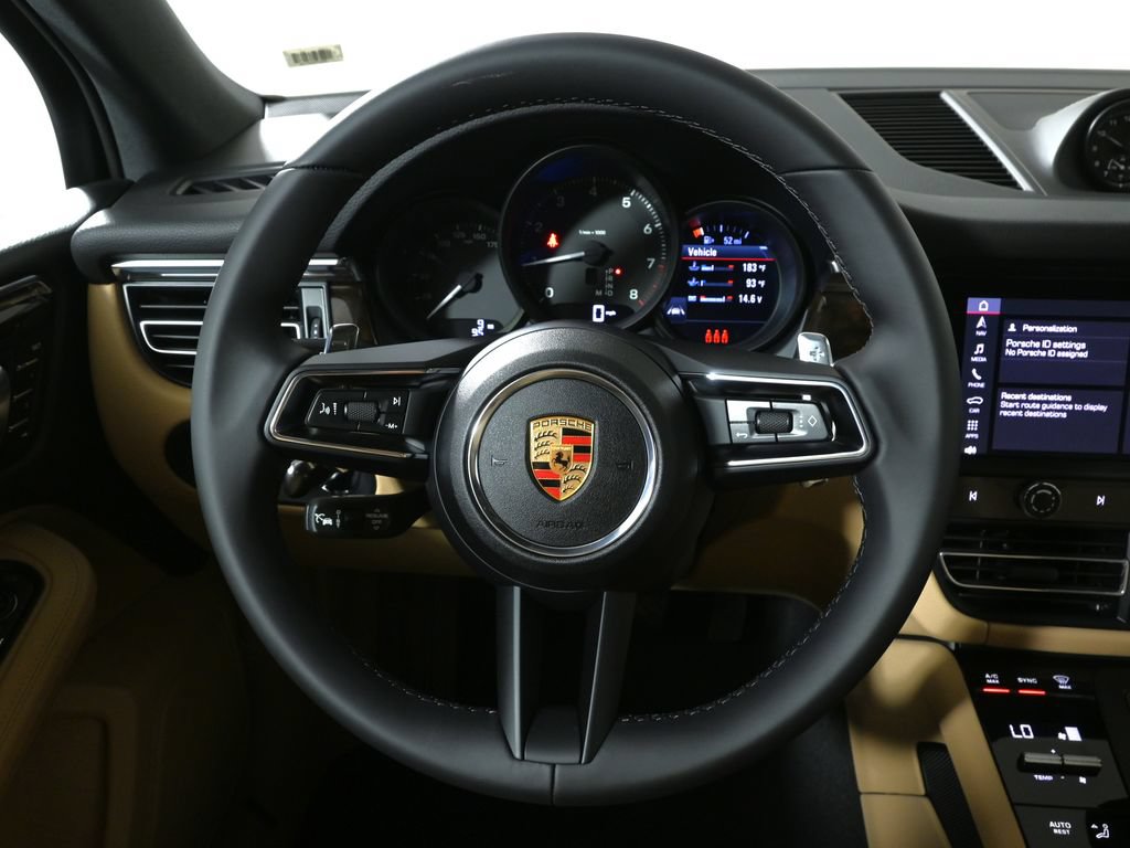 New 2026 Porsche Macan AWD/4WD image 18