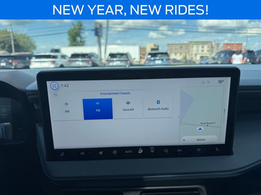 New 2025 Ford Maverick Lobo image 27