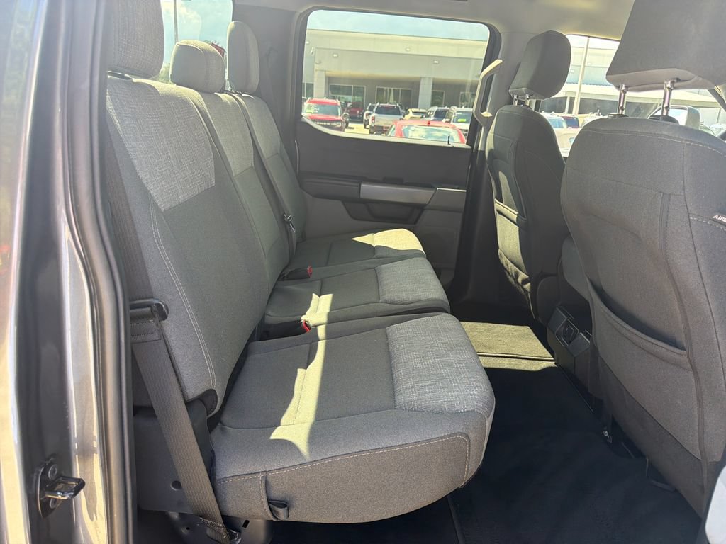 Used 2025 Ford F350 XLT AWD/4WD image 29