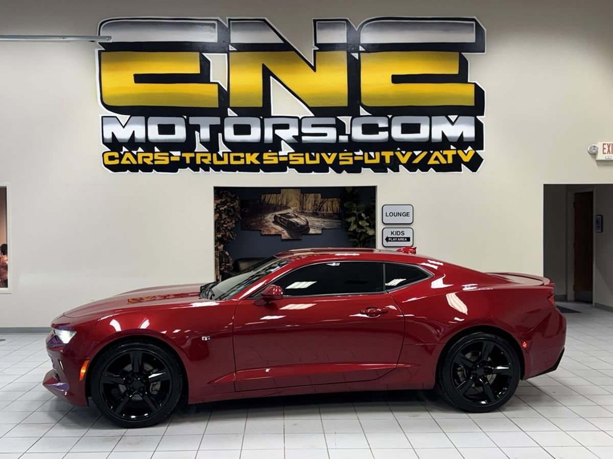 Used 2016 Chevrolet Camaro LT RWD image 51