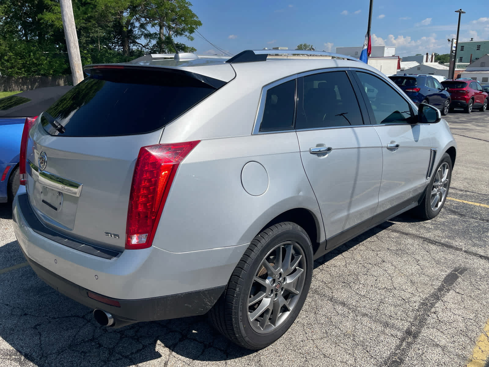 Used 2015 Cadillac SRX Premium w/ Driver Assist Package AWD/4WD image 4