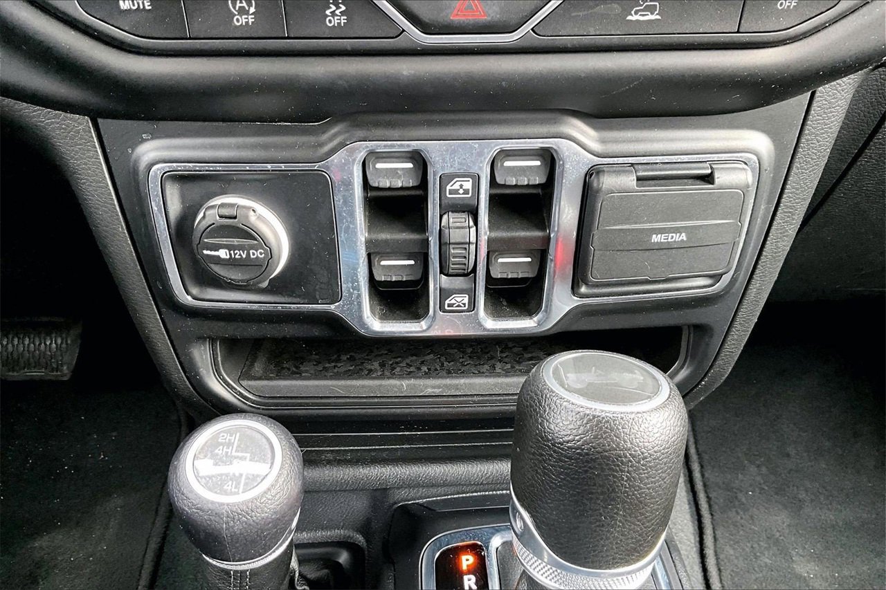 Certified 2022 Jeep Wrangler Unlimited Sport image 16