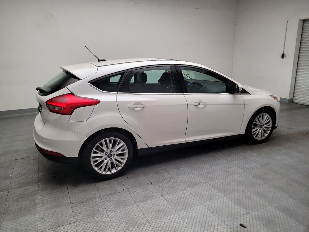 Used 2018 Ford Focus Titanium w/ Titanium Technology Package FWD image 10