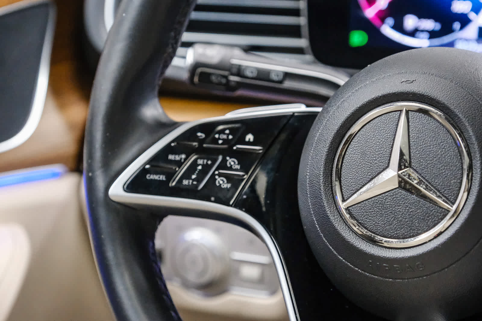 Certified 2024 Mercedes-Benz GLE 350 4MATIC image 21