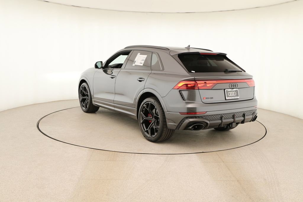 New 2026 Audi RS Q8 performance image 4
