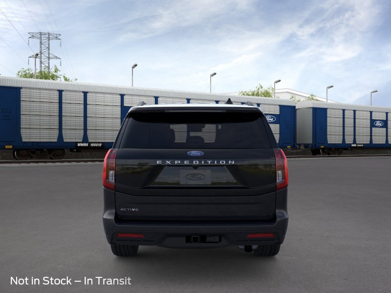 New 2026 Ford Expedition Active RWD image 5
