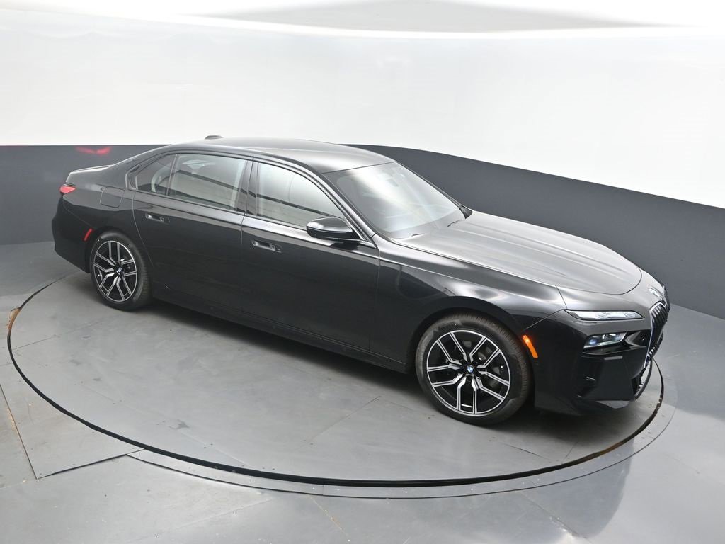 New 2026 BMW 760i xDrive w/ Executive Package image 12