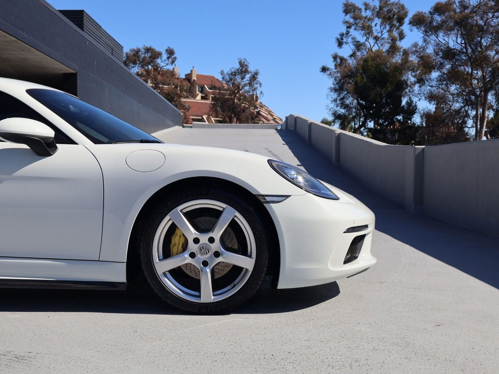 Certified 2018 Porsche 718 Cayman RWD image 11
