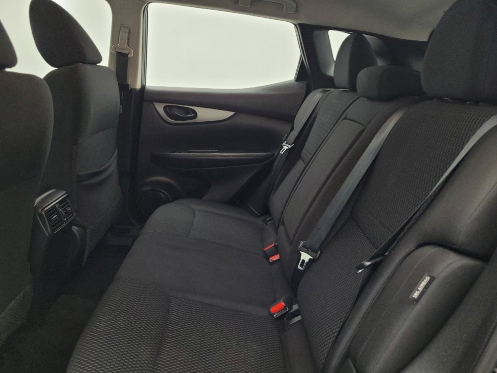 Used 2021 Nissan Rogue Sport S FWD image 18