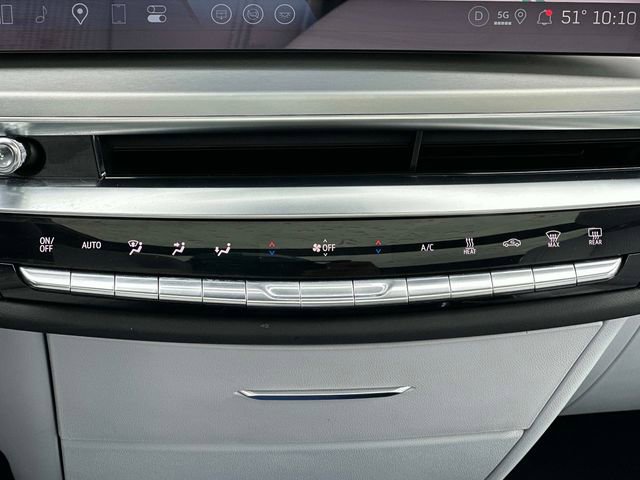 Used 2025 Cadillac Lyriq Sport image 5