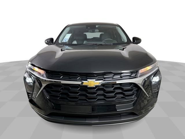 New 2026 Chevrolet Trax LS w/ LS Convenience Package FWD image 4