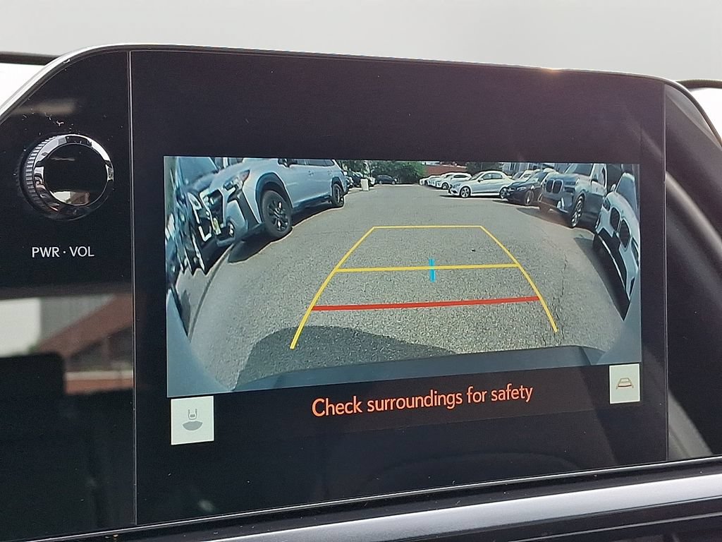 Used 2024 Lexus UX 250h AWD w/ Premium Package image 19