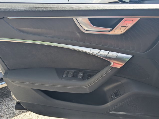 Used 2020 Audi S6 Premium Plus image 9