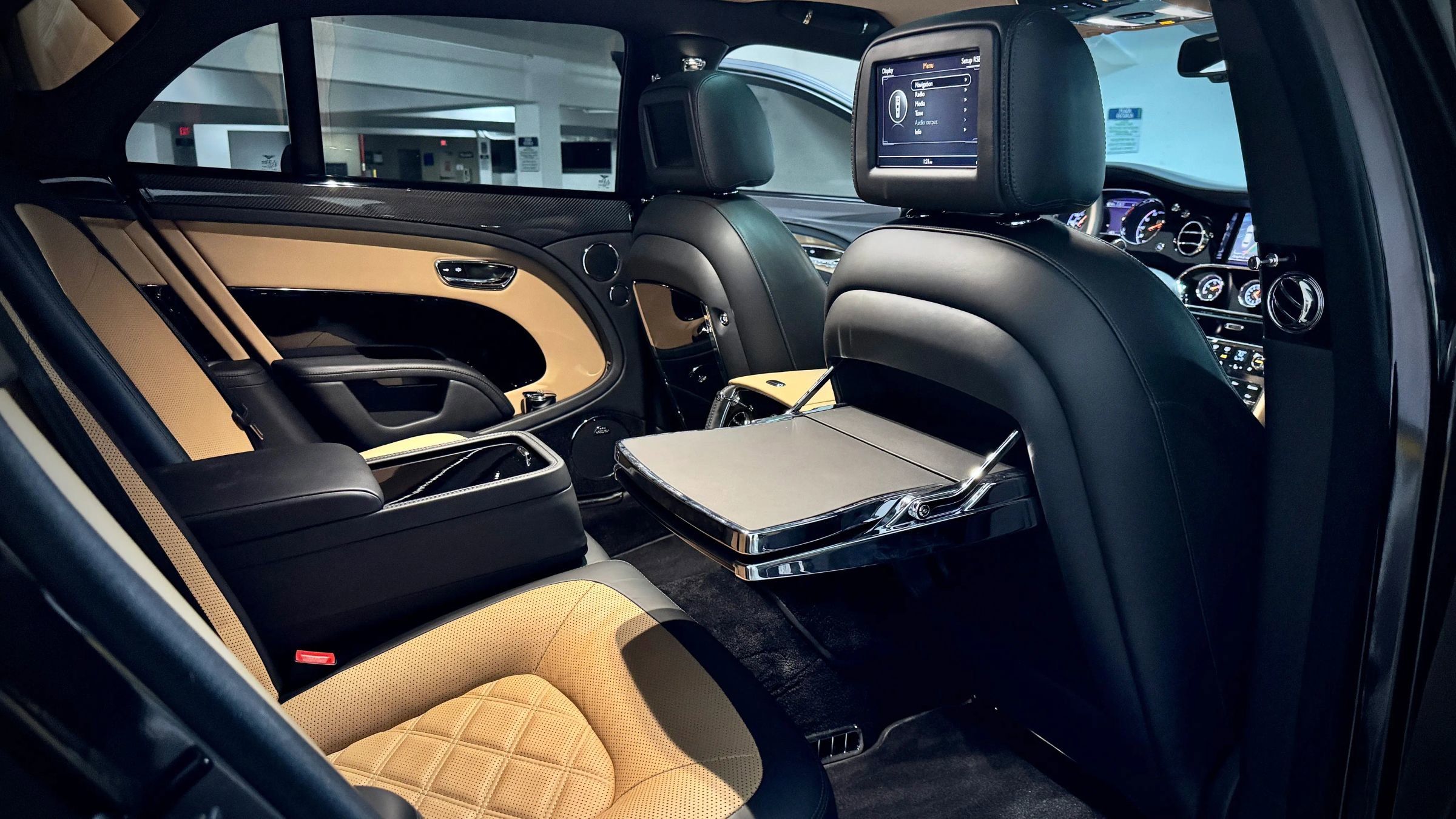 Used 2016 Bentley Mulsanne Speed RWD image 21