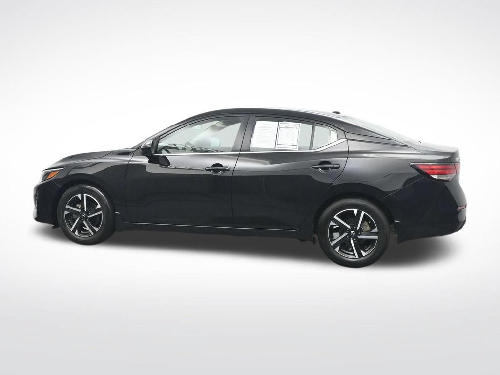 Used 2024 Nissan Sentra SV FWD image 10