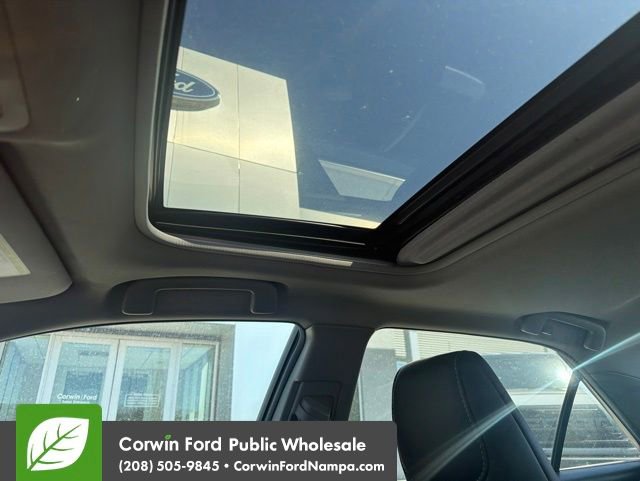 Used 2014 Toyota Camry SE FWD image 10
