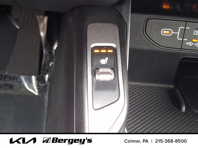 Certified 2025 Kia Sorento S w/ Panoramic Sunroof Package AWD/4WD image 29