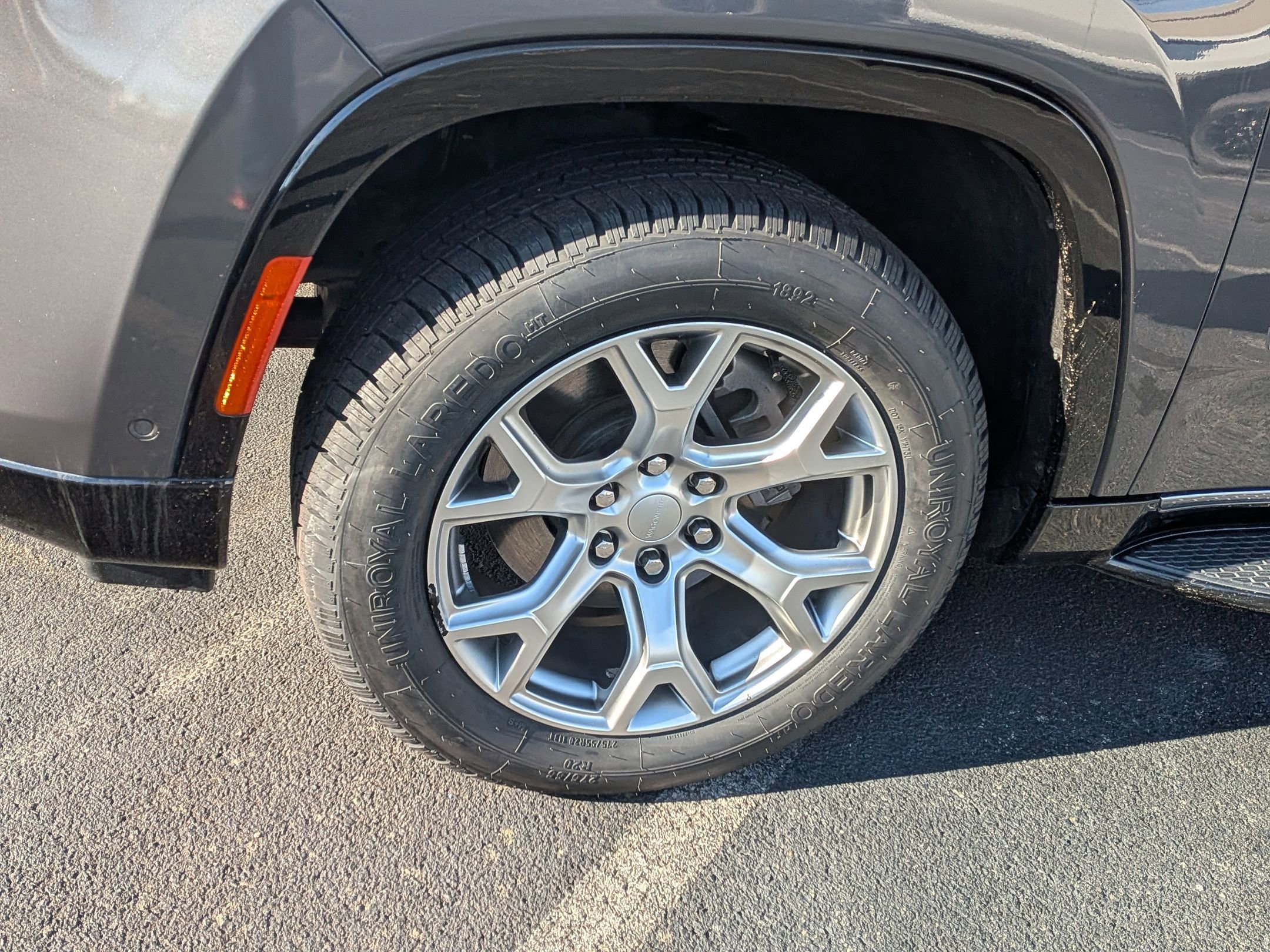 Used 2022 Jeep Wagoneer Series II image 12