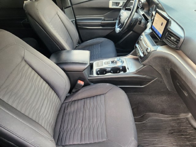 Used 2020 Ford Explorer XLT RWD image 15