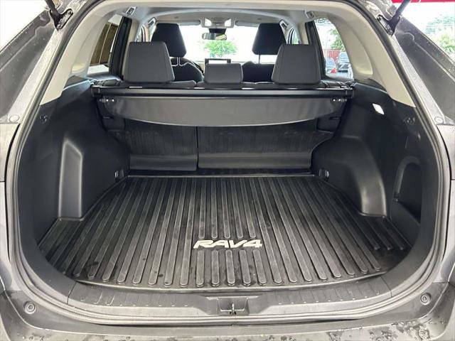 Certified 2024 Toyota RAV4 LE AWD/4WD image 12