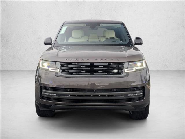 New 2026 Land Rover Range Rover Long Wheelbase SE image 6