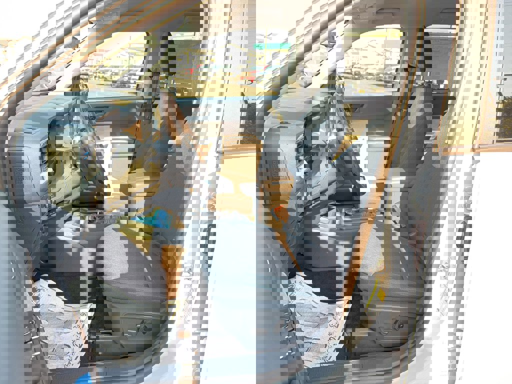 New 2025 Ford Maverick XLT w/ XLT Luxury Package image 19