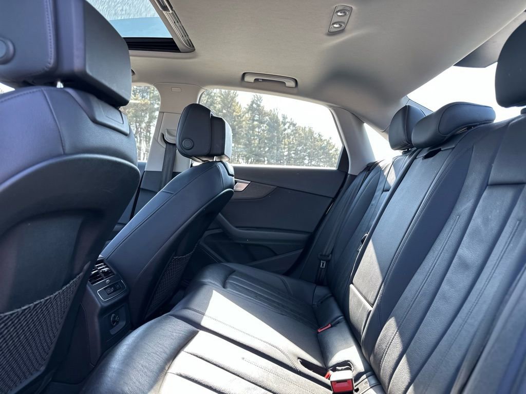 Used 2018 Audi A4 2.0T Premium image 19
