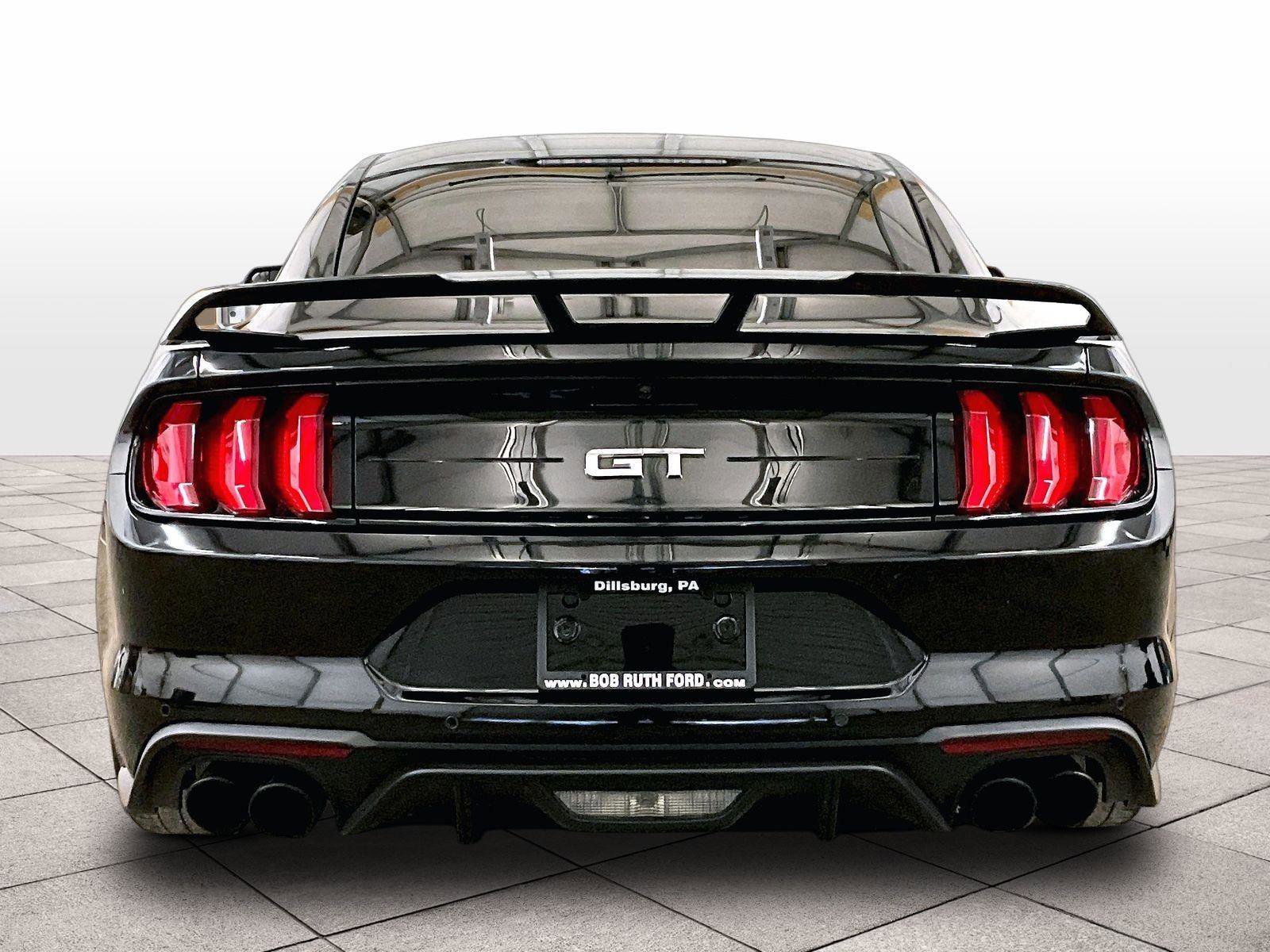 Certified 2018 Ford Mustang GT w/ GT Performance Package image 4