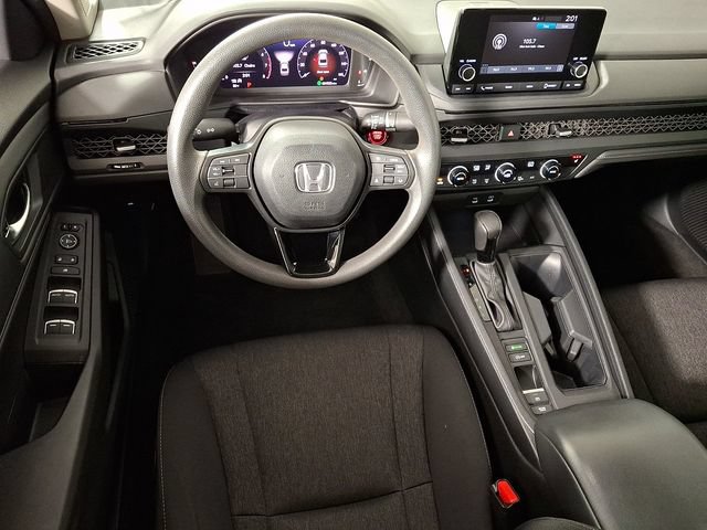 Used 2024 Honda Accord EX image 2