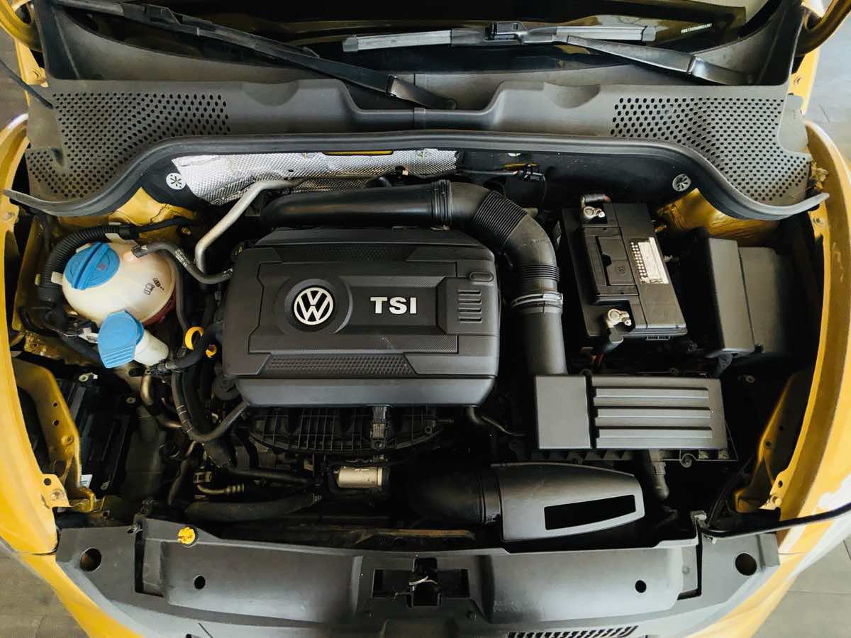 Used 2017 Volkswagen Beetle 1.8T Dune FWD image 24