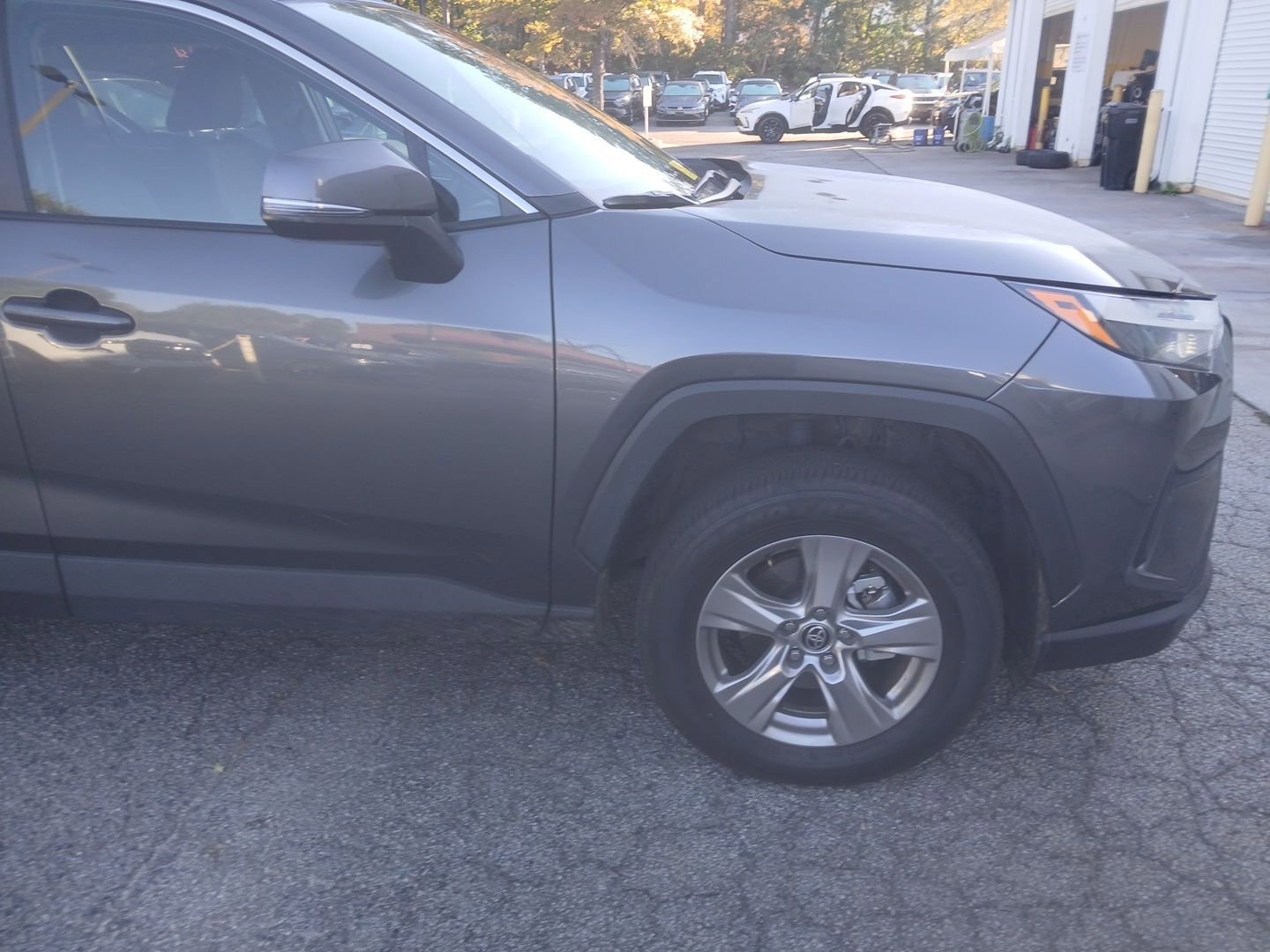 Used 2025 Toyota RAV4 XLE image 9