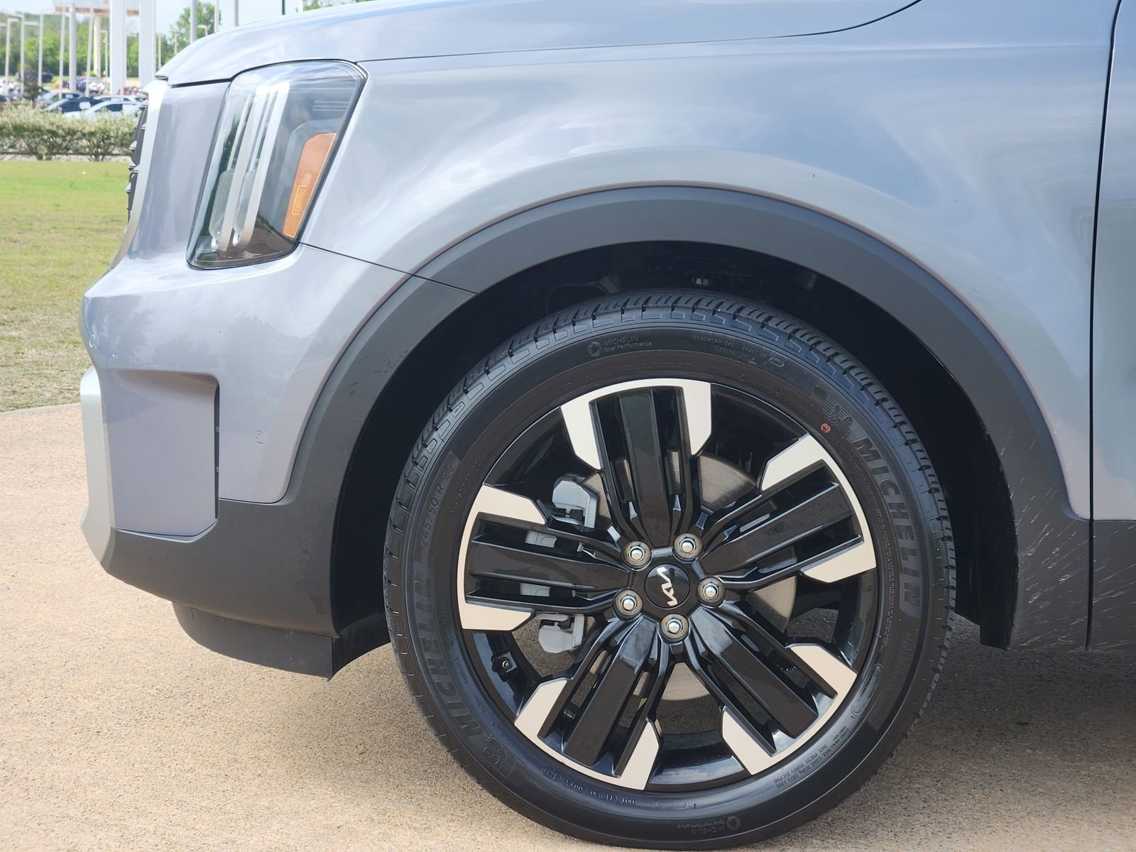 Used 2024 Kia Telluride SX Prestige image 13