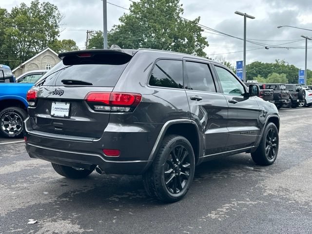 Used 2021 Jeep Grand Cherokee Laredo X AWD/4WD image 16