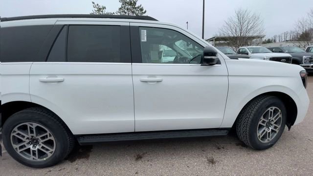 New 2026 Ford Expedition Active AWD/4WD image 9