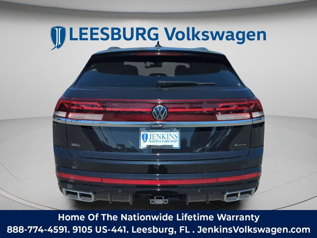 New 2025 Volkswagen Atlas Cross Sport SEL Premium R-Line AWD/4WD image 7