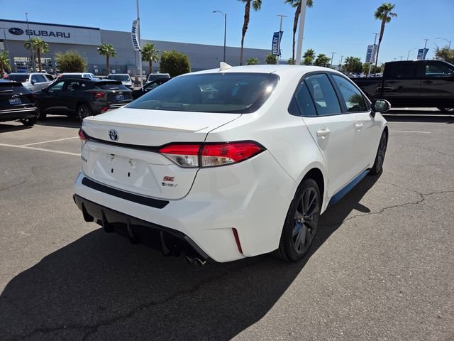Used 2025 Toyota Corolla SE w/ Convenience Package FWD image 6