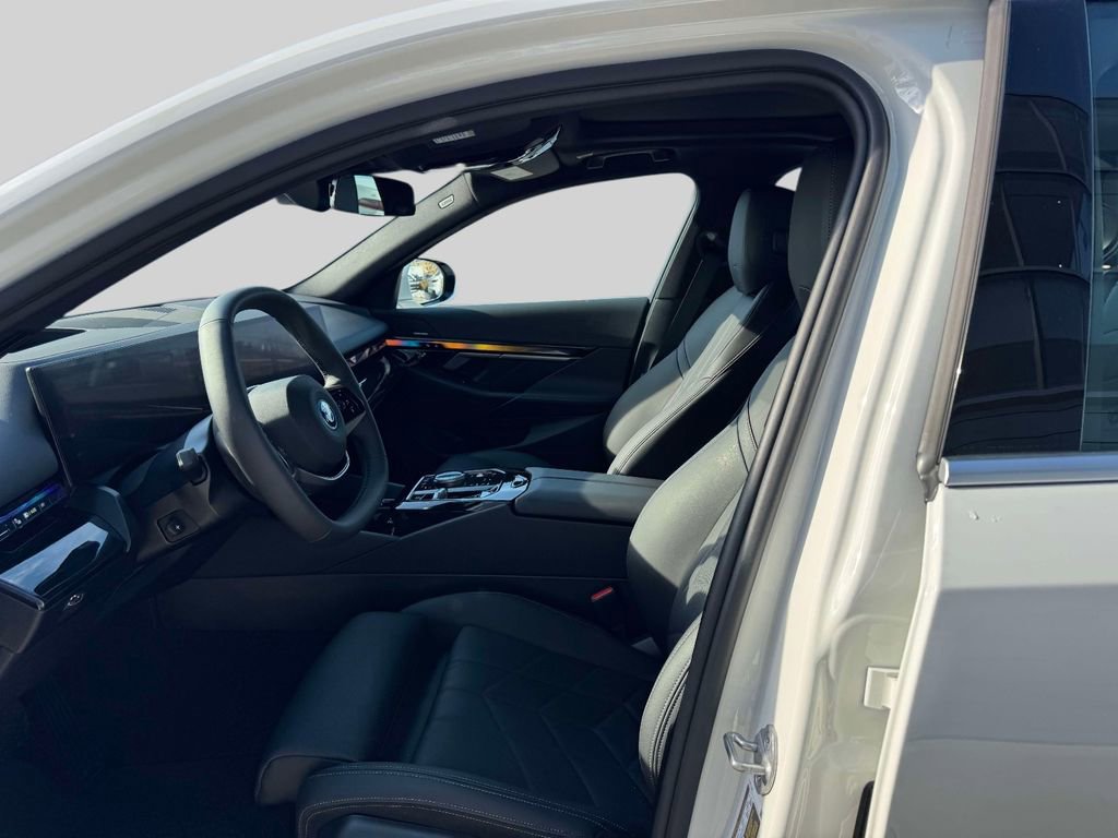 Certified 2025 BMW i5 xDrive40 w/ Premium Package image 12