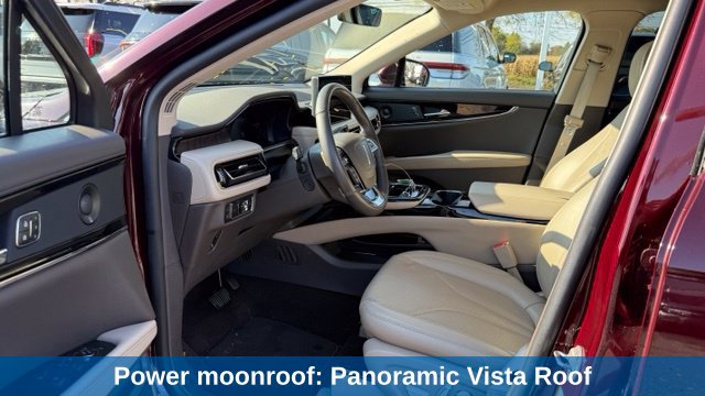 Used 2021 Lincoln Nautilus Reserve AWD/4WD image 10