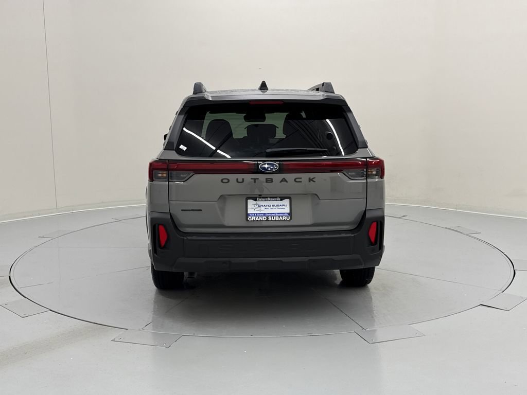 Used 2026 Subaru Outback Limited AWD/4WD image 4